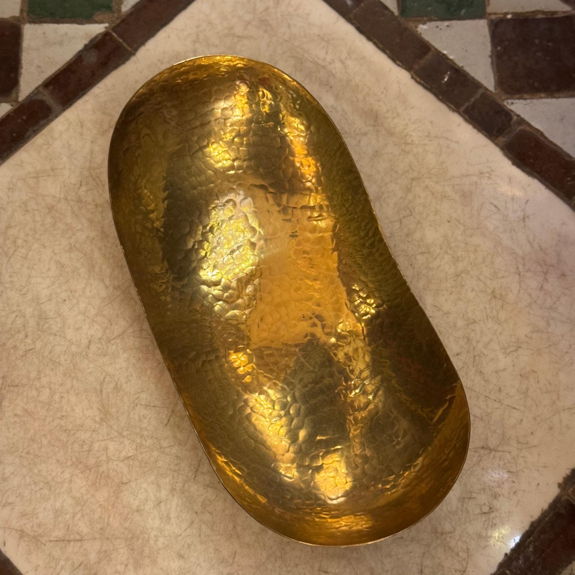 Handcrafted Brass Soap Dish: Moroccan Engraved Bathroom Accessory Beldiatlas